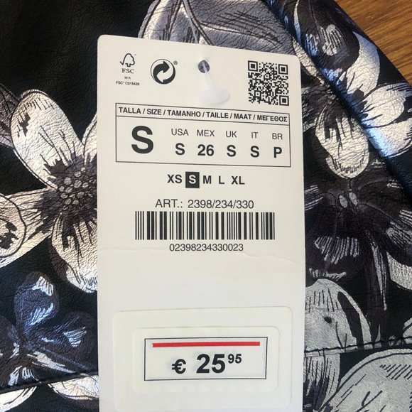 Zara Leather Skirt - Picture 2 of 3